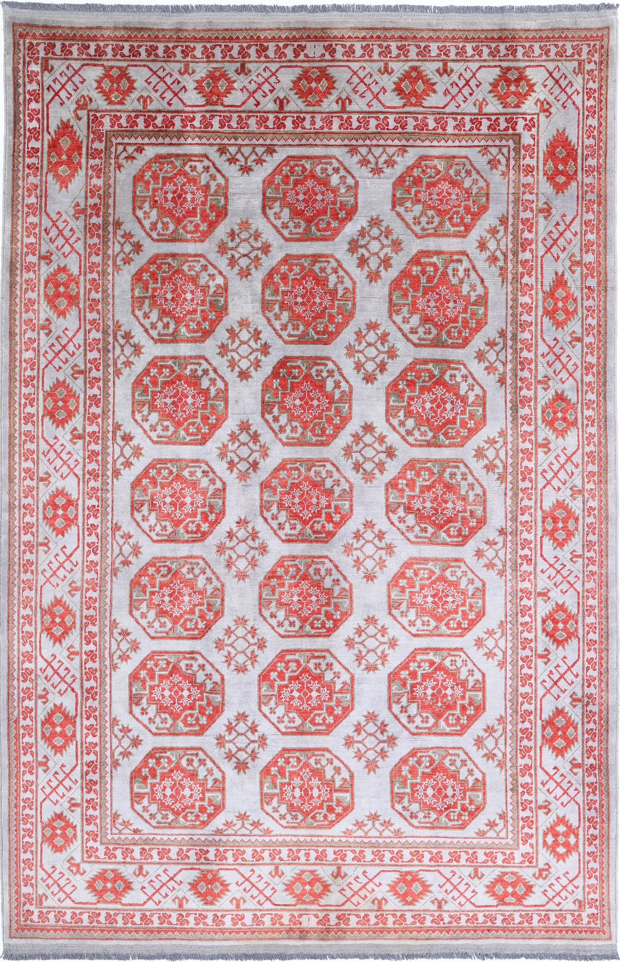 Grey Hand-Knotted Distressed Vintage Wool Rug - 6'8" x 10'2"